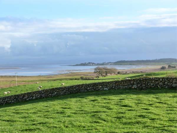 Simmer Dim Kirkbean エクステリア 写真